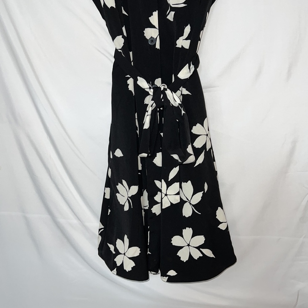 Pop sugar Black Floral dress - Picture 3 of 7